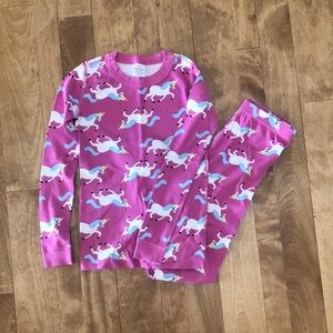 Girls long sleeve Hanna Andersson pajamas size 140 (us 10). Unicorn design.